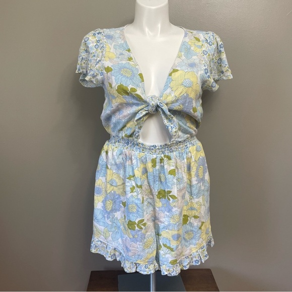 American Eagle Large Tall Floral Cut-Out Tie-Front Romper Beach summer - Picture 3 of 14